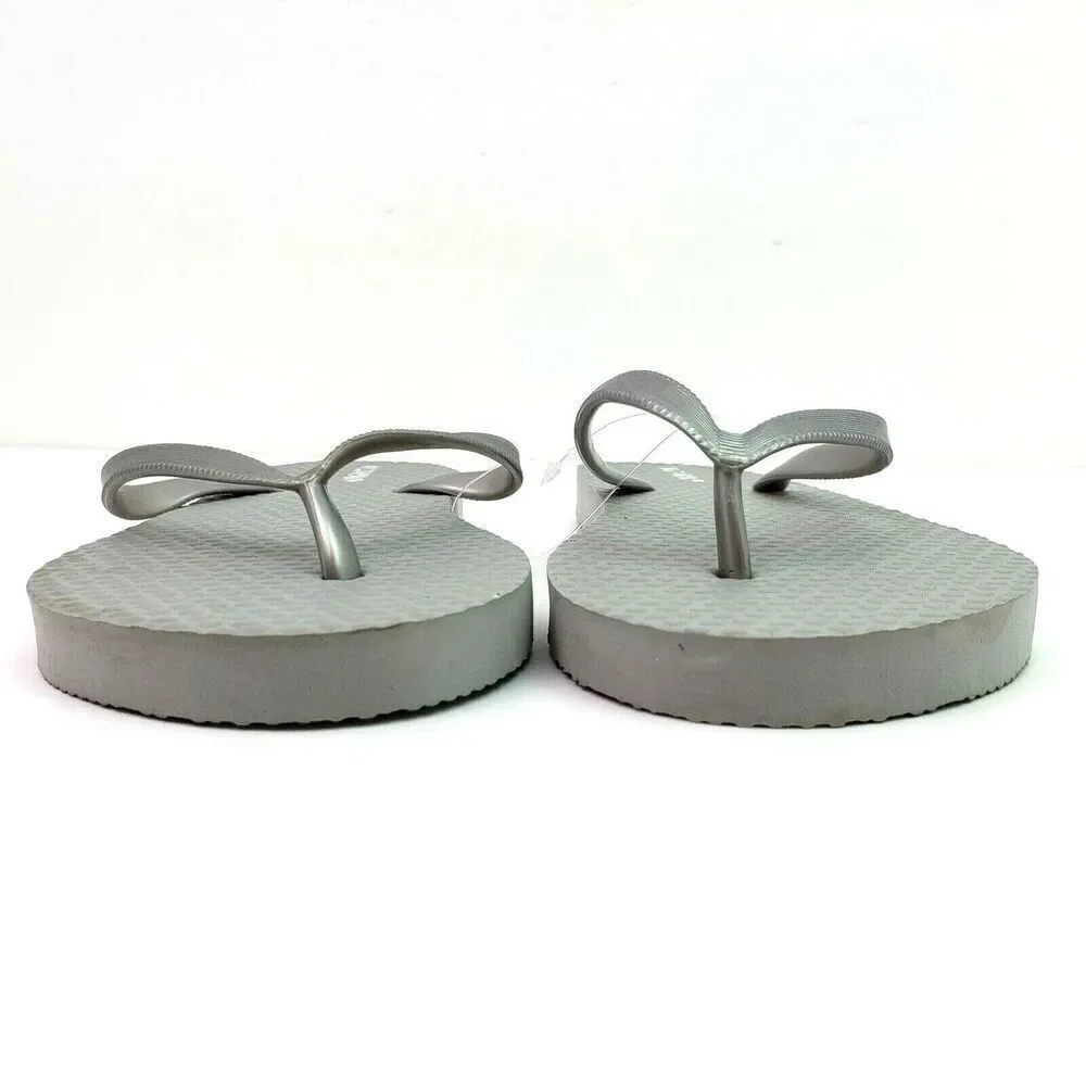 Old Navy Youth Girls Size 5Y-6Y Silver Slip On Casual Flip Flop Sandals